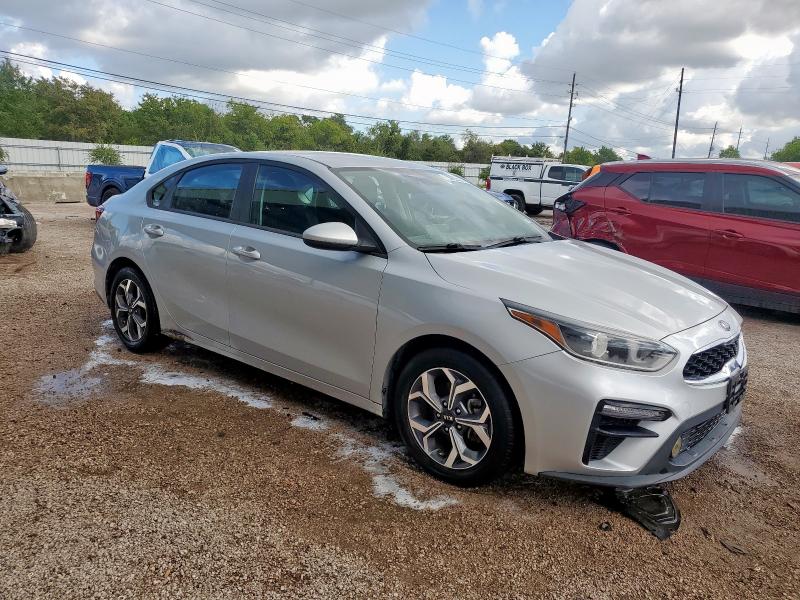 Photo 4 from auction – 2021 KIA FORTE with VIN 3KPF24AD9ME363374