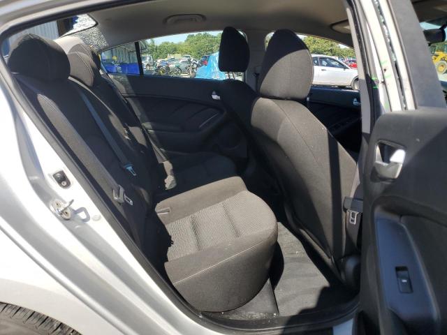 Photo 10 from auction – 2017 KIA FORTE LX with VIN 3KPFK4A71HE063618