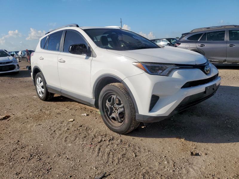 Photo 4 from auction – 2017 TOYOTA RAV4 LE with VIN JTMZFREV3HJ133209