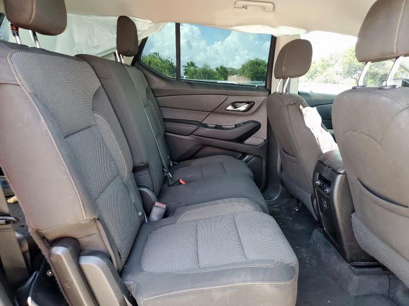 Photo 10 from auction – 2018 CHEVROLET TRAVERSE LS with VIN 1GNERFKW2JJ280202