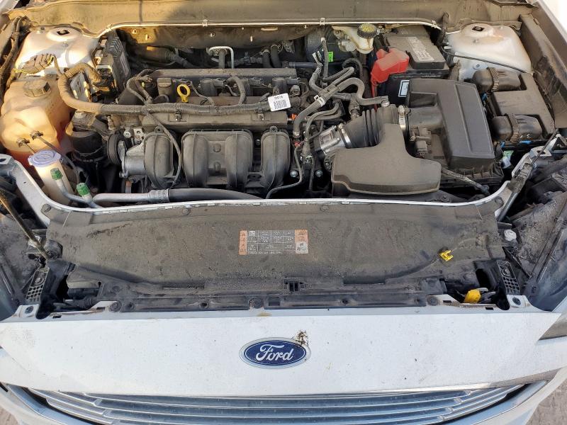 Photo 11 from auction – 2017 FORD FUSION S with VIN 3FA6P0G77HR109856