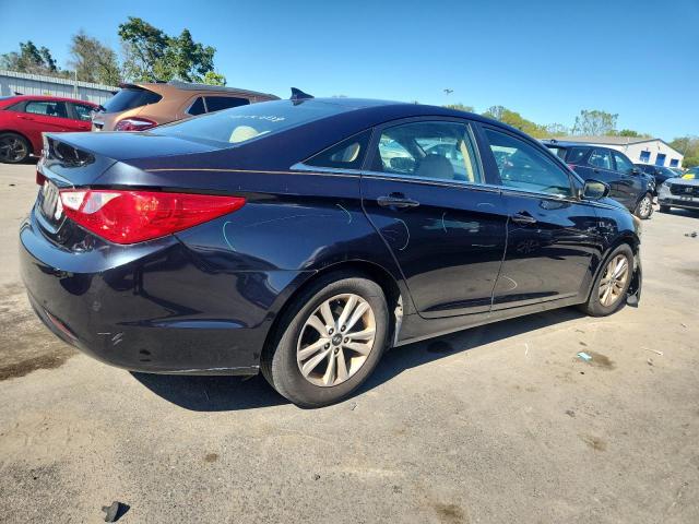 Photo 3 from auction – 2013 HYUNDAI SONATA GLS with VIN 5NPEB4AC3DH535011