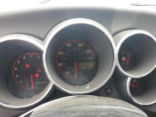 Photo 9 from auction – 2004 TOYOTA MATRIX with VIN 2T1KR32E14C201037