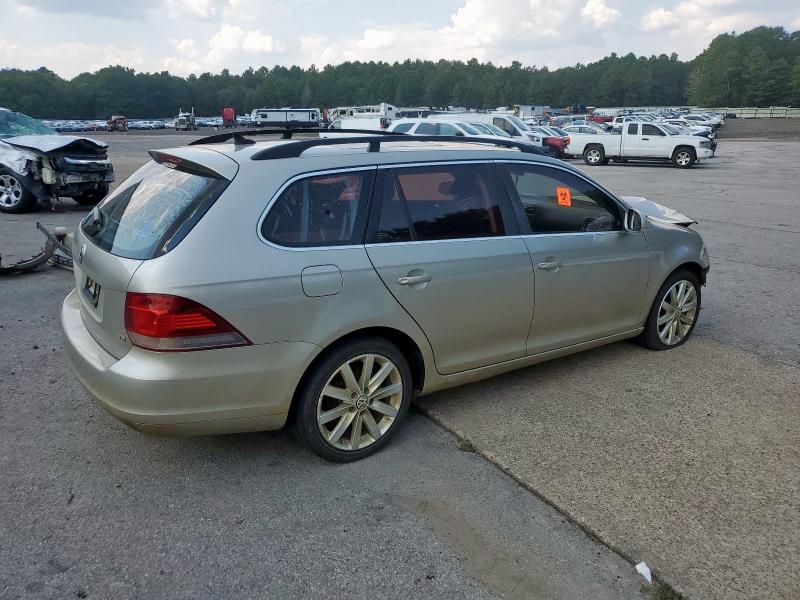 Photo 3 from auction – 2014 VOLKSWAGEN JETTA with VIN 3VWPL7AJ0EM616787