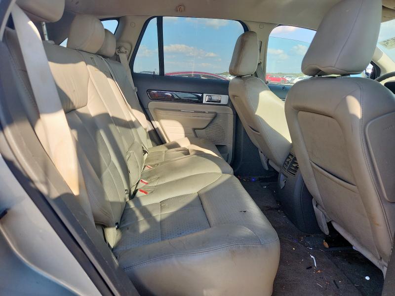 Photo 11 from auction – 2009 LINCOLN MKX with VIN 2LMDU68C99BJ08118