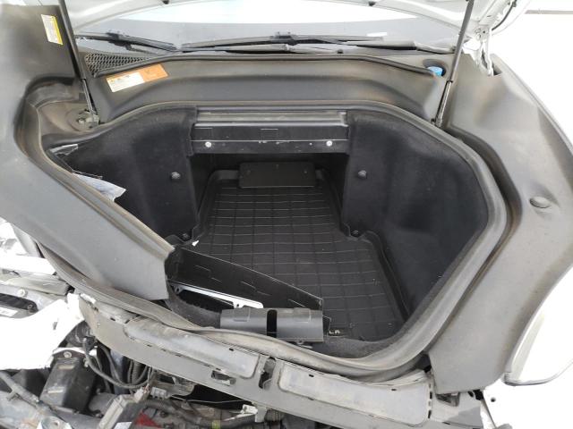 Photo 11 from auction – 2013 TESLA MODEL S with VIN 5YJSA1DN9DFP21927