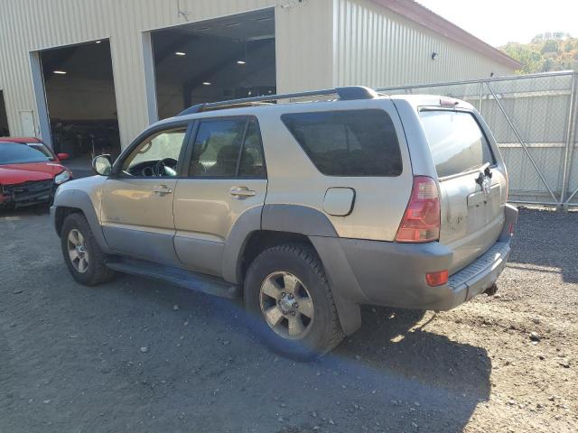 Photo 2 from auction – 2003 TOYOTA 4RUNNER SR with VIN JTEBT14R030008484