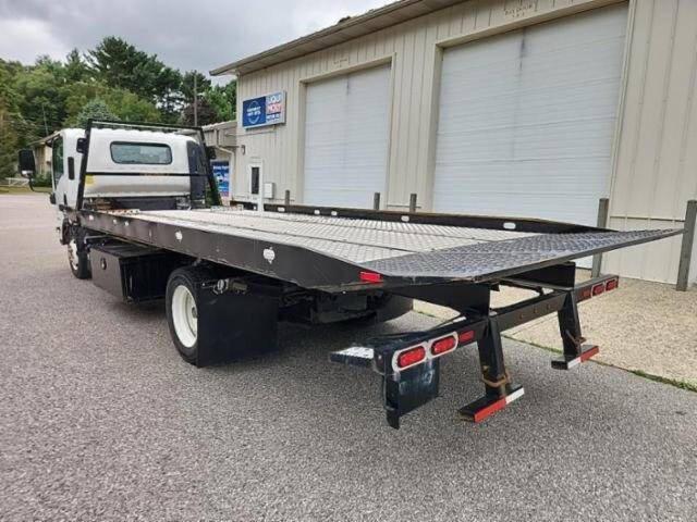 Photo 3 from auction – 2020 ISUZU NRR with VIN JALE5W163L7304480