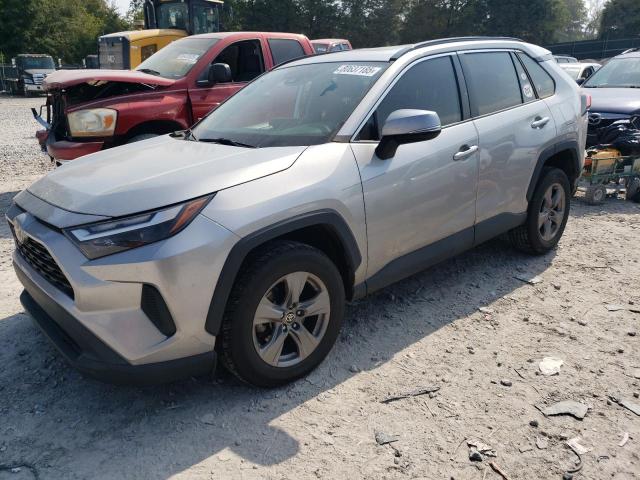 TOYOTA RAV4 XLE 2022 with VIN 2T3P1RFV3NC262800 - Photo from auction