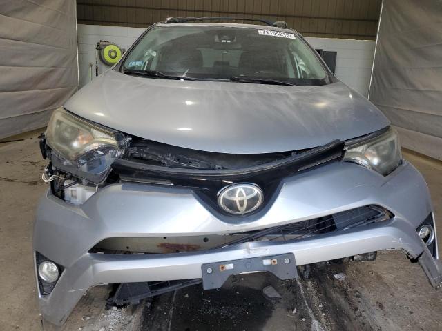 Photo 5 from auction – 2017 TOYOTA RAV4 XLE with VIN 2T3RFREV3HW602039