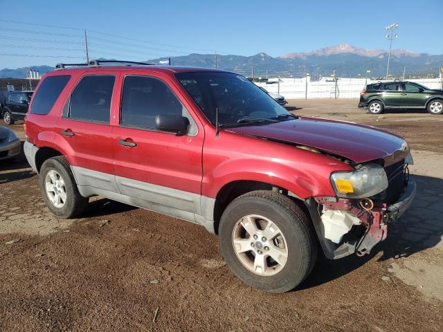 Photo 4 from auction – 2005 FORD ESCAPE with VIN 1FMYU93145KC70694