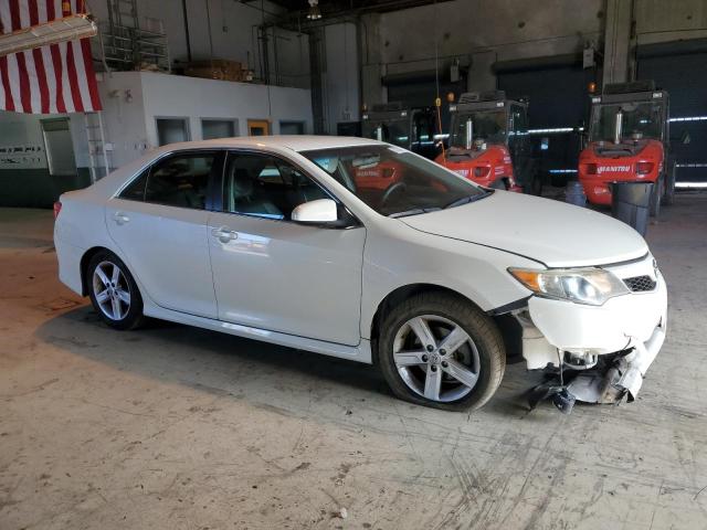 Photo 4 from auction – 2014 TOYOTA CAMRY L with VIN 4T1BF1FK7EU464744