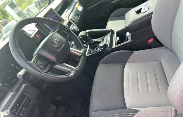 Photo 13 from auction – 2025 TOYOTA TACOMA DOU with VIN 3TMLB5JN1SM126771