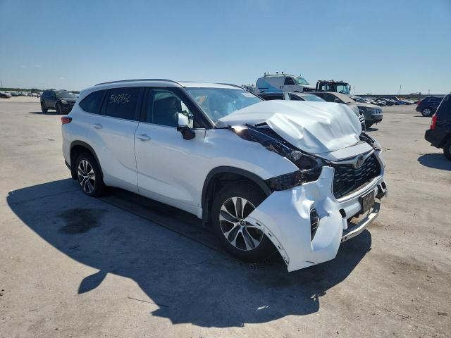 Photo 4 from auction – 2023 TOYOTA HIGHLANDER with VIN 5TDKDRBH2PS502956