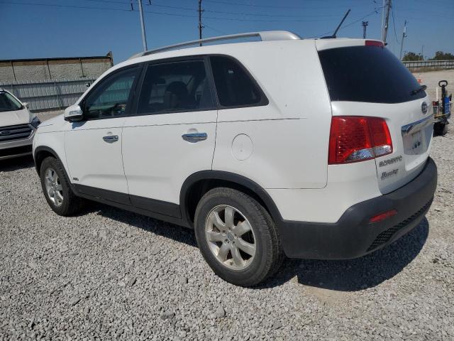 Photo 2 from auction – 2013 KIA SORENTO LX with VIN 5XYKTDA27DG336140