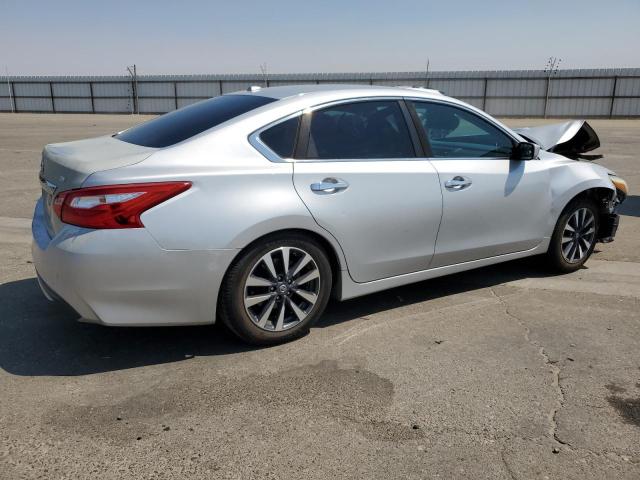 Photo 3 from auction – 2017 NISSAN ALTIMA 2.5 with VIN 1N4AL3AP4HC280580