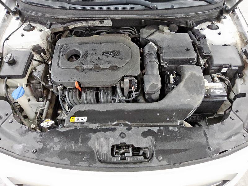 Photo 11 from auction – 2016 HYUNDAI SONATA SE with VIN 5NPE24AF6GH308197