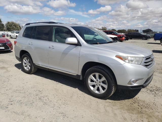 Photo 4 from auction – 2012 TOYOTA HIGHLANDER BASE with VIN 5TDZK3EH3CS068831