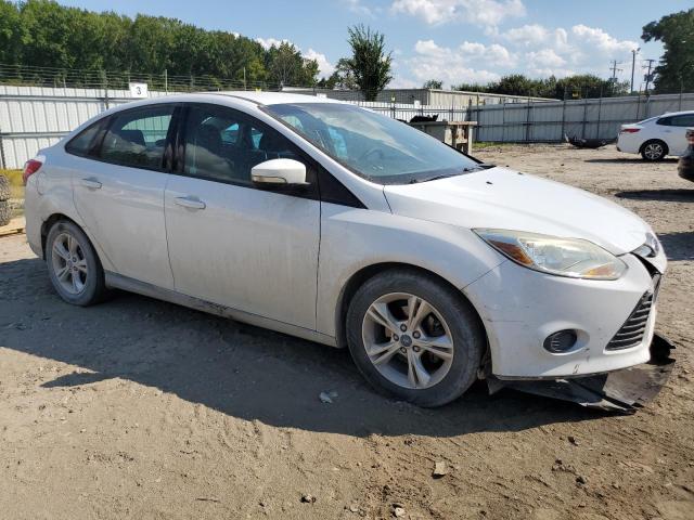 Photo 4 from auction – 2014 FORD FOCUS SE with VIN 1FADP3F25EL356978