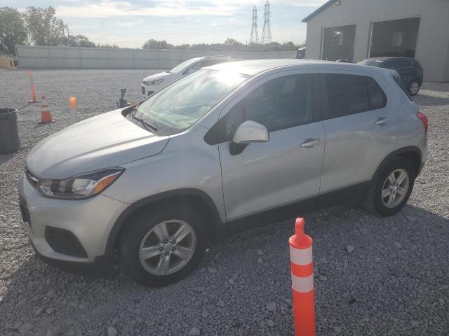 CHEVROLET TRAX LS 2019 with VIN 3GNCJKSB3KL406405 - Photo from auction