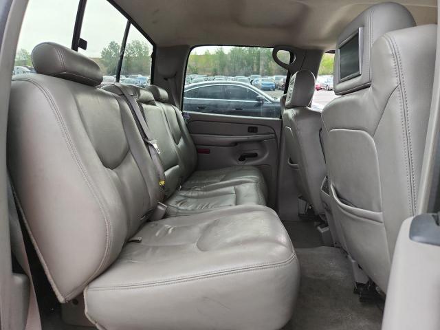 Photo 10 from auction – 2004 GMC NEW SIERRA with VIN 2GTEK13T841300522