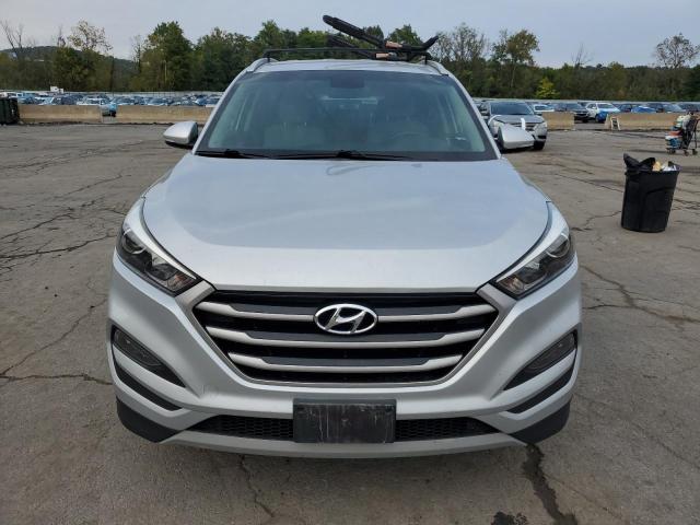 Photo 5 from auction – 2017 HYUNDAI TUCSON LIM with VIN KM8J3CA24HU430840