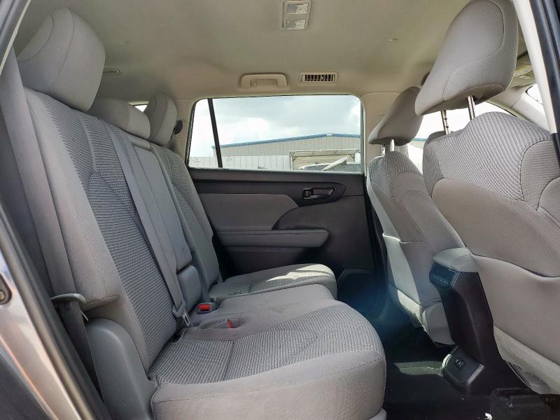 Photo 11 from auction – 2021 TOYOTA HIGHLANDER with VIN 5TDZZRAH9MS535787