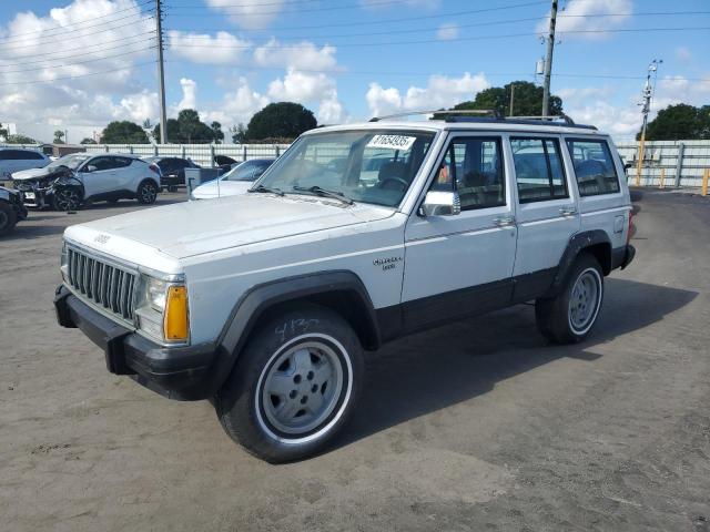 JEP CHEROKEE LAREDO 1992 with VIN 1J4FT58S6NL236558 - Photo from auction