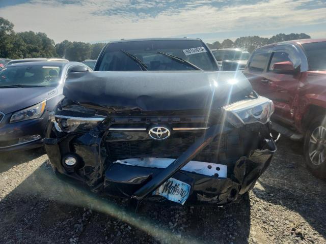 Photo 5 from auction – 2022 TOYOTA 4RUNNER SR with VIN JTEEU5JR4N5256409