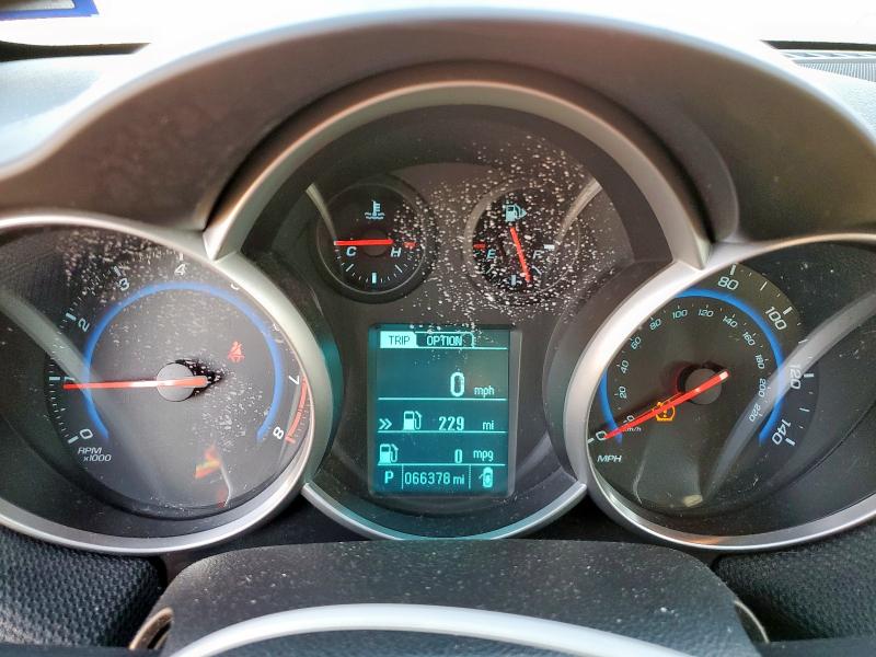 Photo 9 from auction – 2015 CHEVROLET CRUZE with VIN 1G1PC5SB1F7280120