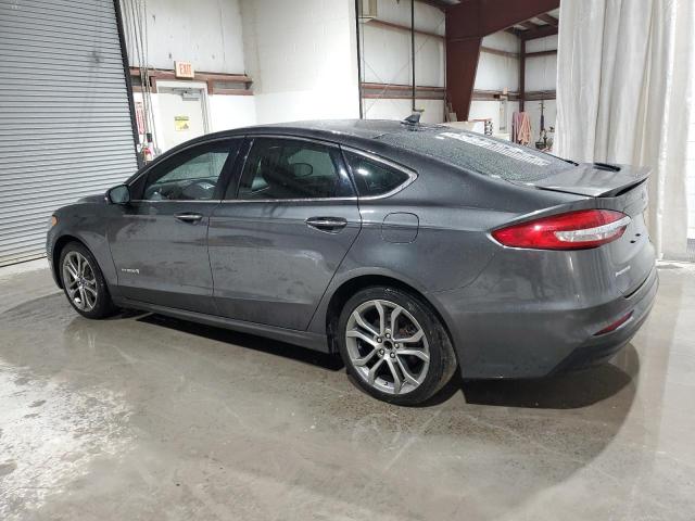 Photo 2 from auction – 2019 FORD FUSION TIT with VIN 3FA6P0RU2KR106051