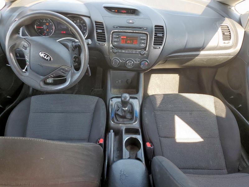 Photo 8 from auction – 2018 KIA FORTE LX with VIN 3KPFK4A75JE254304