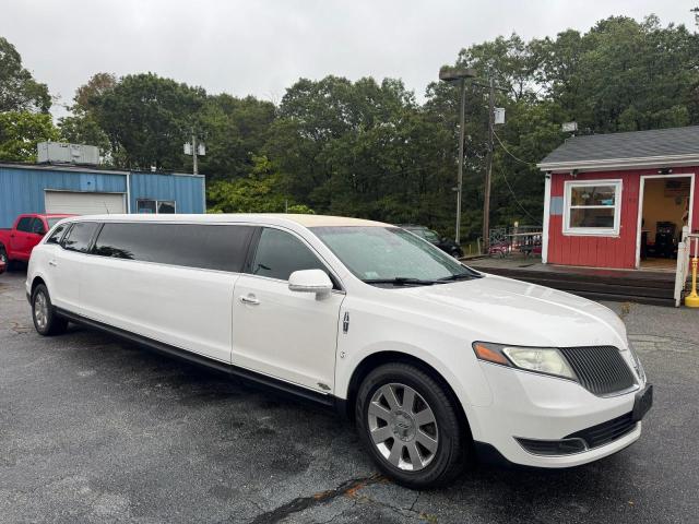 LINCOLN MKT 2013 with VIN 2L1MJ5LK9DBL55534 - Photo from auction