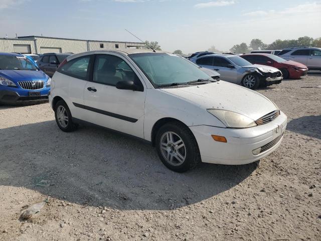 Photo 4 from auction – 2000 FORD FOCUS ZX3 with VIN 3FAFP3136YR136554