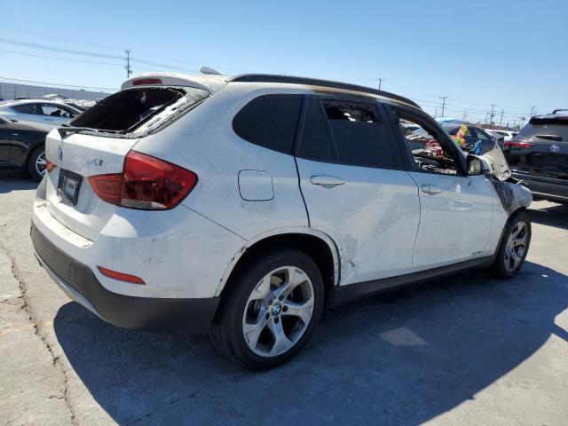Photo 3 from auction – 2015 BMW X1 SDRIVE2 with VIN WBAVM1C57FV318729
