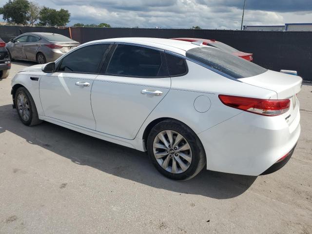 Photo 2 from auction – 2016 KIA OPTIMA EX with VIN 5XXGU4L3XGG050817