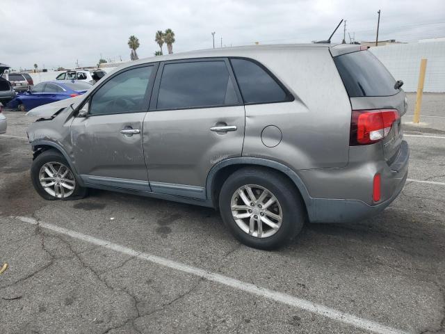 Photo 2 from auction – 2015 KIA SORENTO LX with VIN 5XYKT3A66FG556210