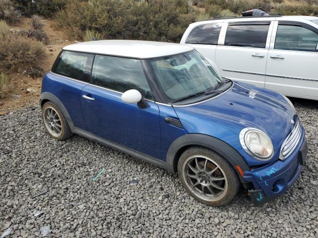Photo 4 from auction – 2008 MINI COOPER with VIN WMWMF335X8TU69127