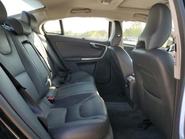 Photo 10 from auction – 2017 VOLVO S60 PREMIE with VIN LYV402HK4HB143292
