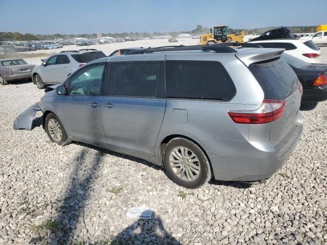 Photo 2 from auction – 2015 TOYOTA SIENNA XLE with VIN 5TDYK3DCXFS688534