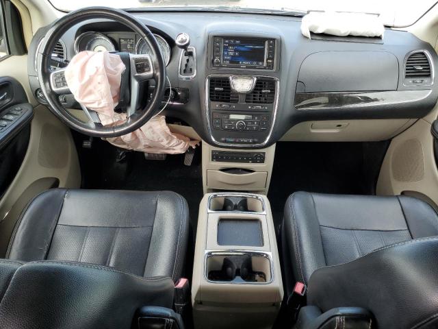 Photo 8 from auction – 2013 CHRYSLER TOWN & COU with VIN 2C4RC1CG2DR558280