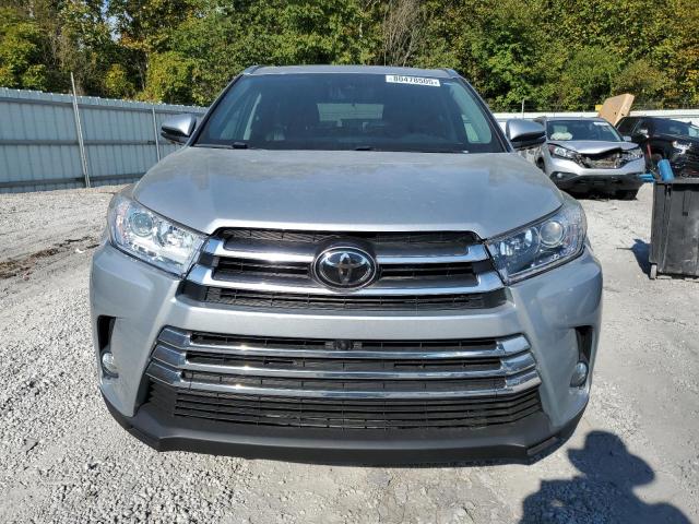 Photo 5 from auction – 2017 TOYOTA HIGHLANDER with VIN 5TDDZRFH1HS436230
