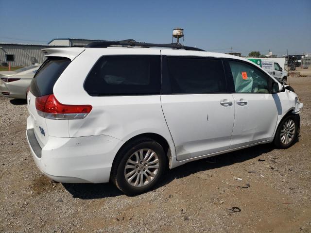 Photo 3 from auction – 2014 TOYOTA SIENNA with VIN 5TDYK3DC6ES526303