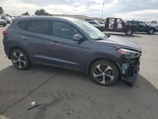 Photo 4 from auction – 2016 HYUNDAI TUCSON LIM with VIN KM8J33A22GU121107