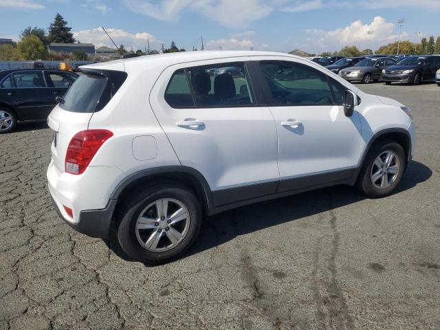 Photo 3 from auction – 2018 CHEVROLET TRAX LS with VIN 3GNCJNSB2JL277184