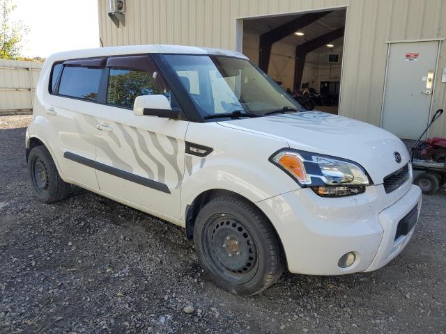 Photo 4 from auction – 2011 KIA SOUL + with VIN KNDJT2A21B7727049
