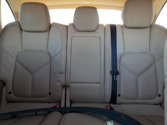 Photo 10 from auction – 2012 PORSCHE CAYENNE with VIN WP1AA2A24CLA04826