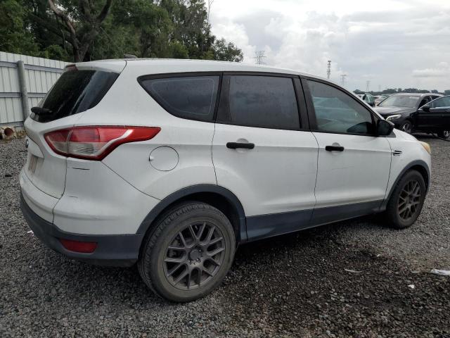Photo 3 from auction – 2013 FORD ESCAPE S with VIN 1FMCU0F75DUC20265