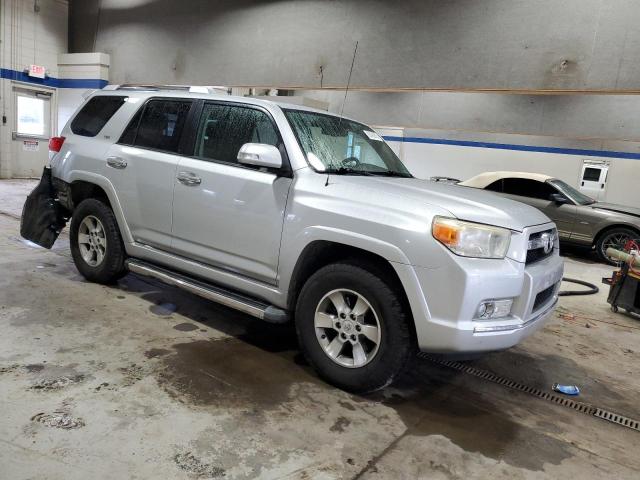 Photo 4 from auction – 2011 TOYOTA 4RUNNER SR5 with VIN JTEBU5JR1B5054660