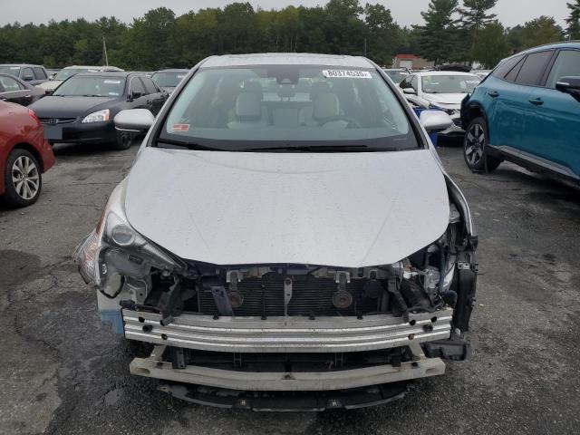 Photo 5 from auction – 2016 TOYOTA PRIUS with VIN JTDKARFU2G3023180